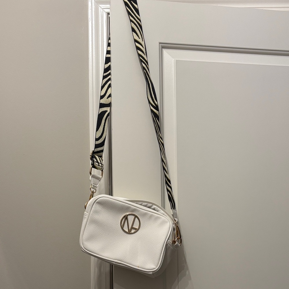 New Look White Crossbody Bag with Black Strap